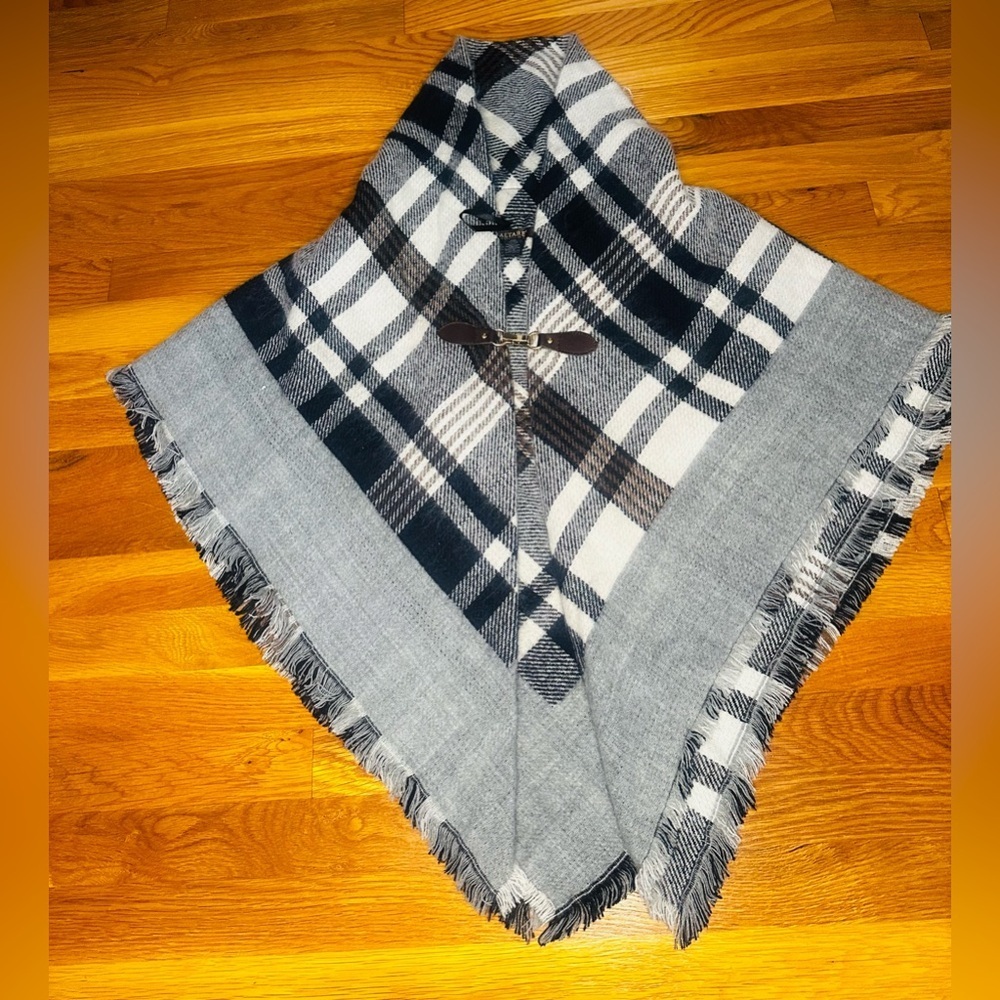 Altare Plaid Hooded Poncho Shawl Wrap with Toggle Closure – One Size
